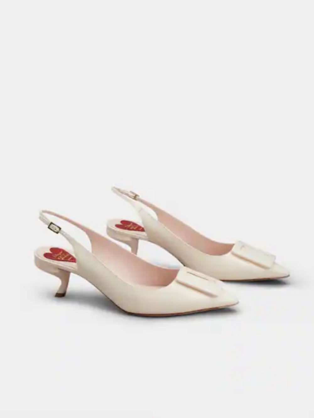 Roger Vivier Virgule Slingback Pumps in patent leather (off white)